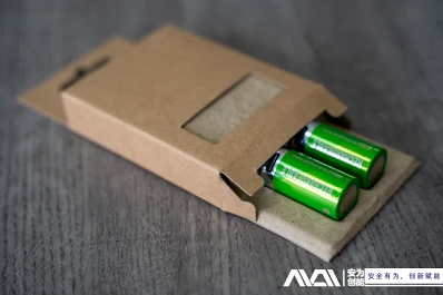 Informazioni sulle batterie ricaricabili agli ioni di litio sviluppate e prod...