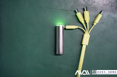 Le batterie al litio dovrebbero essere sostituite direttamente con nuove o ri...