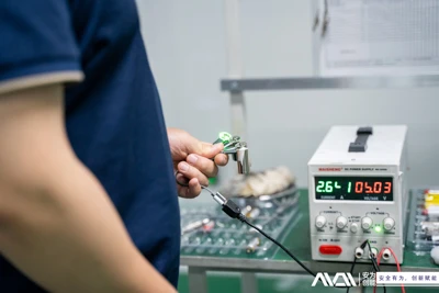 Che dire della tecnologia di ricarica rapida per le batterie al litio?